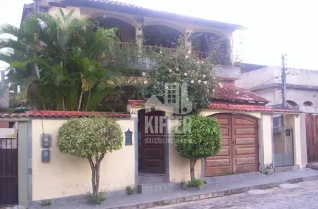Casa com 4 Quartos à venda, 300m² no Parada 40, São Gonçalo