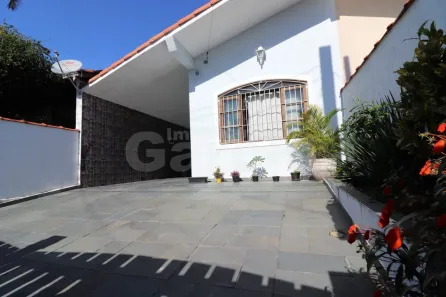 Casa com 2 Quartos à venda, 80m² no Balneário Stella Maris, Peruíbe