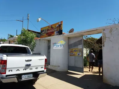 Lote/Terreno à venda, 300m² no Cristo Rei, Teresina
