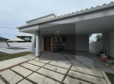 Casa de Condomínio com 3 Quartos à venda, 200m² no Recanto do Sol, São Pedro da Aldeia