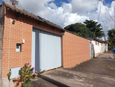 Casa com 4 Quartos à venda, 233m² no Parque Amazônia, Goiânia