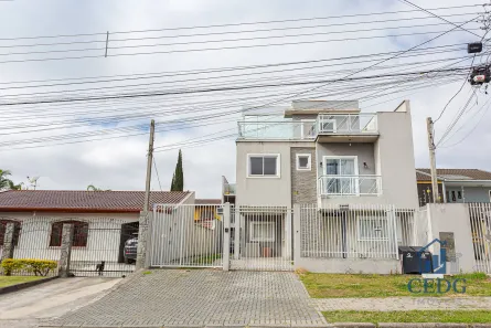 Sobrado com 3 Quartos à venda, 121m² no Xaxim, Curitiba