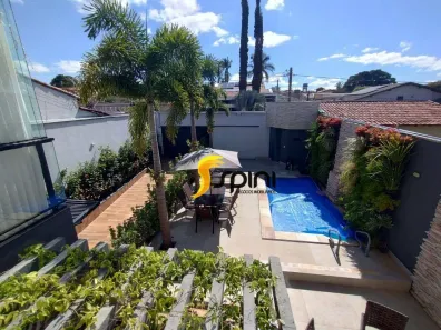 Casa com 4 Quartos à venda, 372m² no Cidade Jardim, Uberlândia