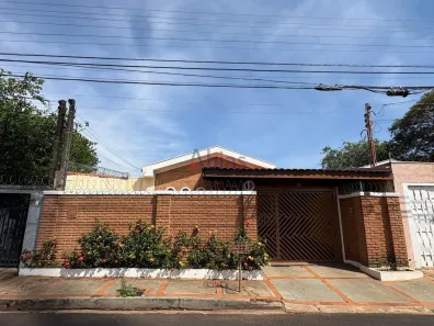 Casa com 4 Quartos à venda, 175m² no Jardim Bandeirantes, São Carlos