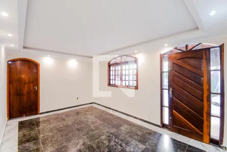 Casa com 3 Quartos à venda, 300m² no Vila Barros, Guarulhos