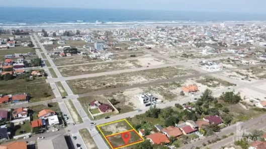 Lote/Terreno à venda, 375m² no , Balneário Gaivota