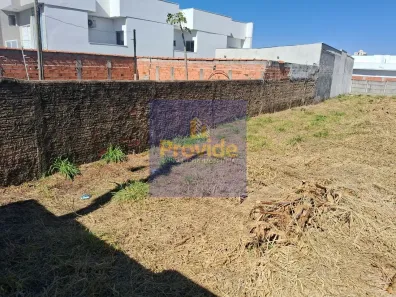 Lote/Terreno à venda, 432m² no Residencial Vila Di Capri, Botucatu