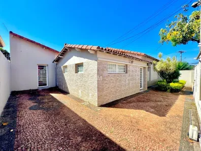 Imóvel Comercial com 5 Quartos para alugar, 131m² no Jardim Guanabara, Campinas