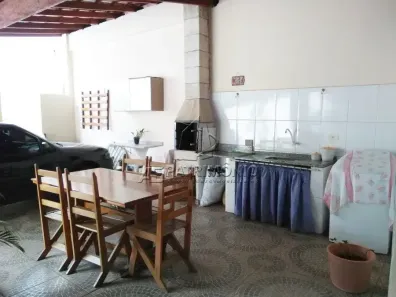 Casa com 3 Quartos à venda, 225m² no Cidade Jardim, Sorocaba