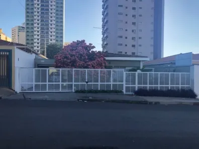Casa com 3 Quartos à venda, 308m² no Centro, São Carlos