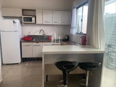 Apartamento com 2 Quartos para alugar, 60m² no Itacolomi, Balneário Piçarras