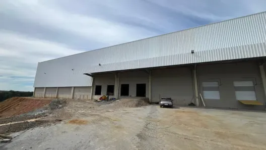 Galpão/Depósito/Armazém para alugar, 4446m² no Campinho da Serra I, Serra