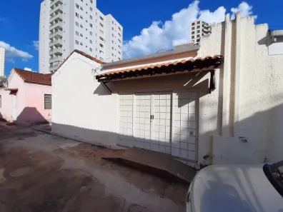 Casa com 3 Quartos para alugar, 57m² no Centro, Campo Grande