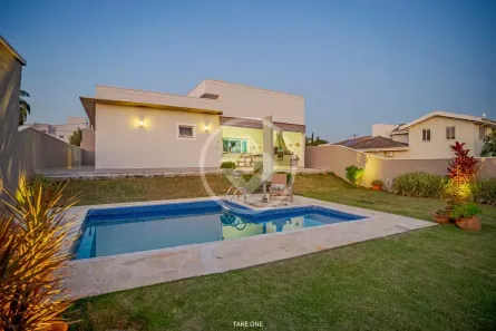 Casa de Condomínio com 3 Quartos à venda, 280m² no Centro, Vinhedo