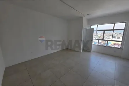 Sala Comercial para alugar, 30m² no Bonsucesso, Rio de Janeiro