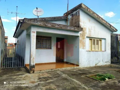 Casa com 2 Quartos à venda, 99m² no São Manoel, Americana