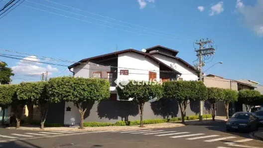 Casa com 3 Quartos à venda, 240m² no Jardim Regina, Indaiatuba