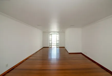 Apartamento com 3 Quartos à venda, 135m² no São Mateus, Juiz de Fora