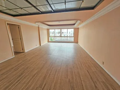 Apartamento com 3 Quartos à venda, 191m² no Centro Histórico, Porto Alegre