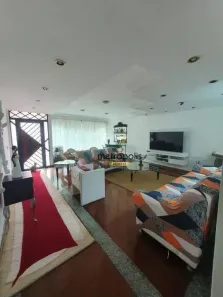 Sobrado com 4 Quartos à venda, 300m² no Jardim do Mar, São Bernardo do Campo