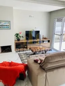 Sobrado com 2 Quartos à venda, 131m² no Vila Mogilar, Mogi das Cruzes