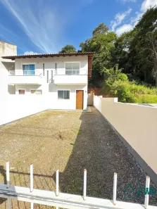 Sobrado com 2 Quartos para alugar, 65m² no Bela Vista, Palhoça