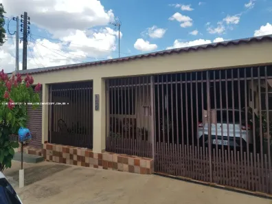 Casa com 2 Quartos à venda, 138m² no Conjunto Habitacional Ana Jacinta, Presidente Prudente