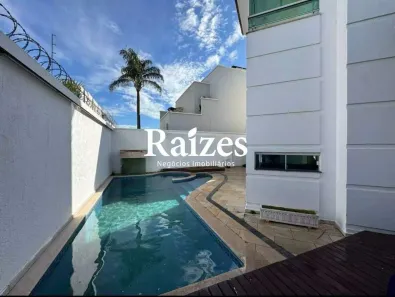 Casa de Condomínio com 3 Quartos para alugar, 284m² no Jardim Inconfidência, Uberlândia