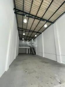Galpão/Depósito/Armazém à venda, 130m² no Santa Maria Goretti, Porto Alegre