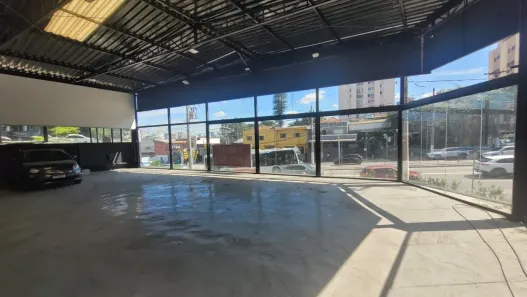 Galpão/Depósito/Armazém para alugar, 380m² no Vila Nova Conceição, São Paulo