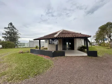 Imóvel Comercial com 3 Quartos para alugar, 200m² no Camobi, Santa Maria