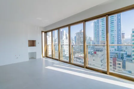 Apartamento com 4 Quartos à venda, 138m² no Centro, Balneário Camboriú