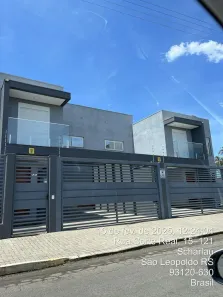 Sobrado com 3 Quartos à venda, 121m² no Scharlau, São Leopoldo
