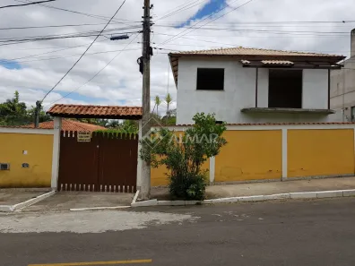 Casa com 3 Quartos à venda, 200m² no Jardim L Ermitage, Juiz de Fora
