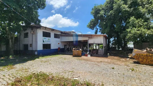 Galpão/Depósito/Armazém para alugar, 401m² no São João, Itajaí