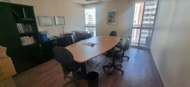 Sala Comercial à venda, 82m² no Vila Olímpia, São Paulo