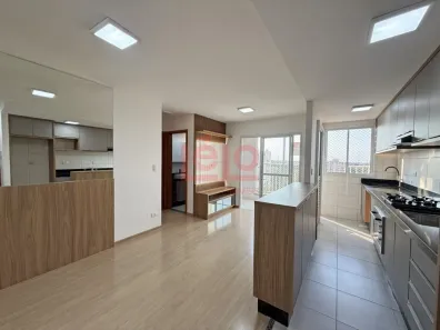 Apartamento com 2 Quartos para alugar, 53m² no Zona 07, Maringá