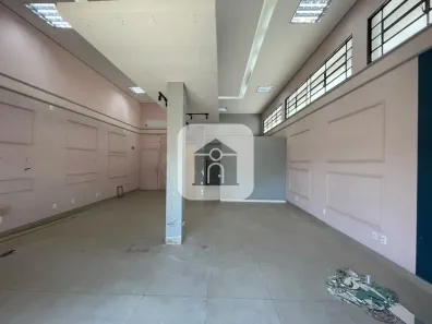 Ponto Comercial para alugar, 70m² no Jardim Patrícia, Uberlândia
