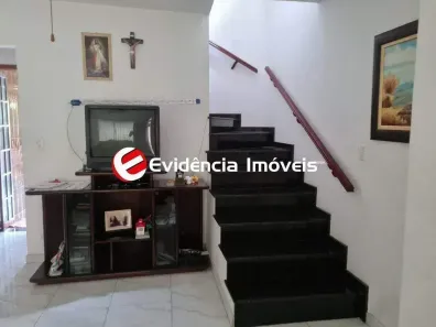 Sobrado com 2 Quartos à venda, 167m² no Vila Valparaíso, Santo André