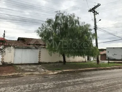 Casa com 3 Quartos à venda, 118m² no Itapoã, Aparecida de Goiânia
