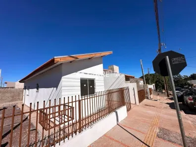 Casa com 2 Quartos à venda, 51m² no Jardim Coopagro, Toledo