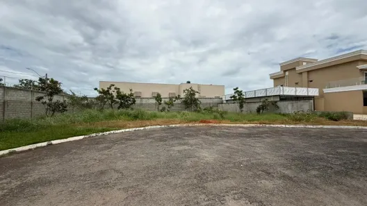 Lote/Terreno à venda, 294m² no Setor Central, Aragoiânia