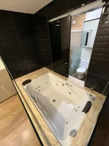 Casa com 4 Quartos à venda, 220m² no Canto do Forte, Praia Grande