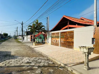 Casa com 2 Quartos à venda, 75m² no Balneário Itaóca, Mongaguá