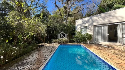 Casa de Condomínio com 3 Quartos à venda, 343m² no Jardim Indaiá, Embu das Artes