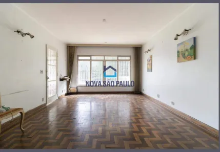 Casa com 5 Quartos à venda, 224m² no Jardim da Saúde, São Paulo