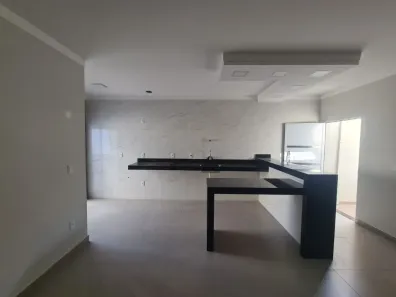 Casa com 2 Quartos à venda, 107m² no Lívia I, Botucatu