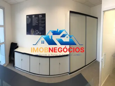 Ponto Comercial com 3 Quartos para alugar, 76m² no Vila São Francisco (Zona Sul), São Paulo