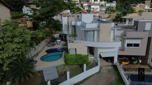 Casa com 3 Quartos à venda, 220m² no Centro, Garopaba