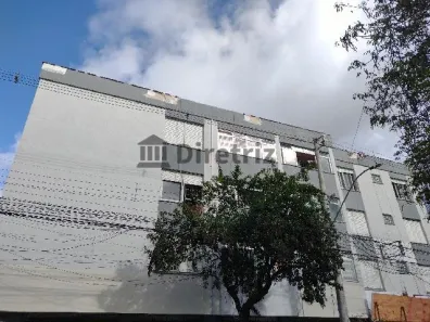 Apartamento com 2 Quartos para alugar, 80m² no Passo da Areia, Porto Alegre